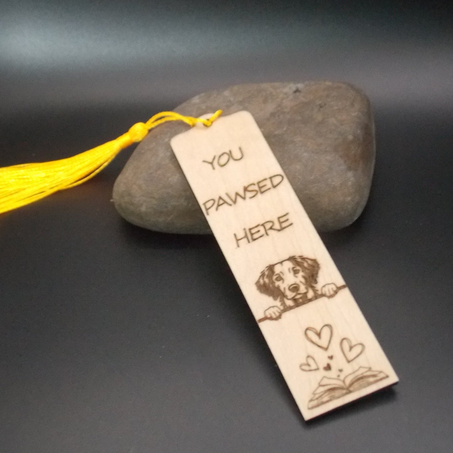 Personalised Dog Bookmark – “You Pawsed Here” Wooden Bookmark with Custom Dog Breed – Unique Gift for Dog Lovers, Pet Owner Gift