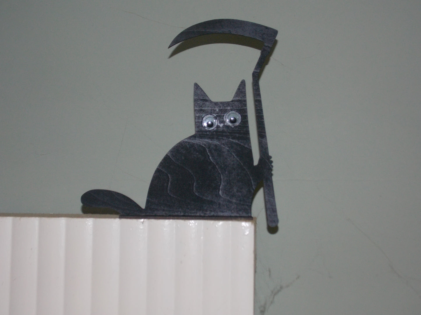 Grim Reaper Cat Shelf Sitter