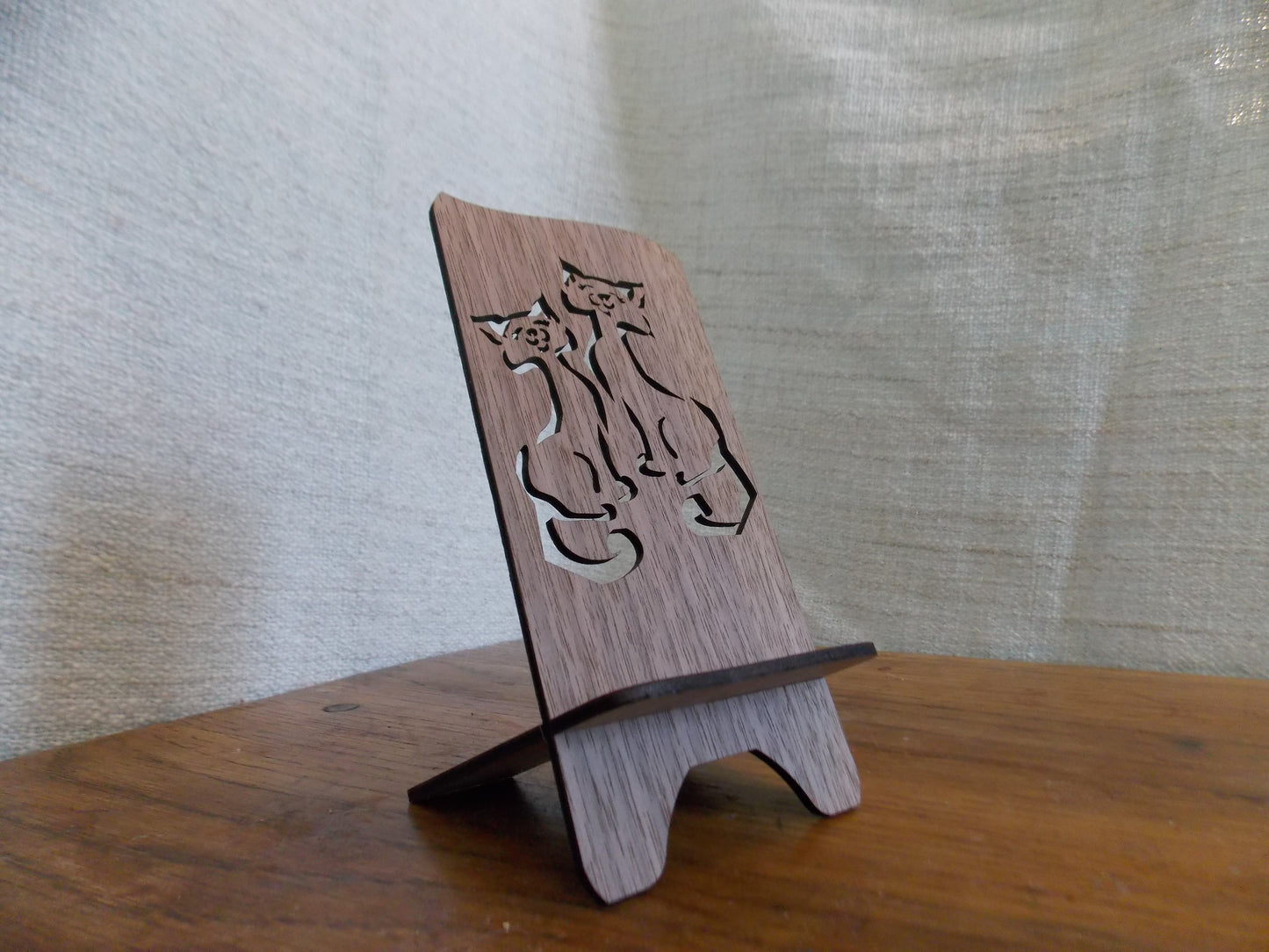 Art Nouveau Cats Phone Stand