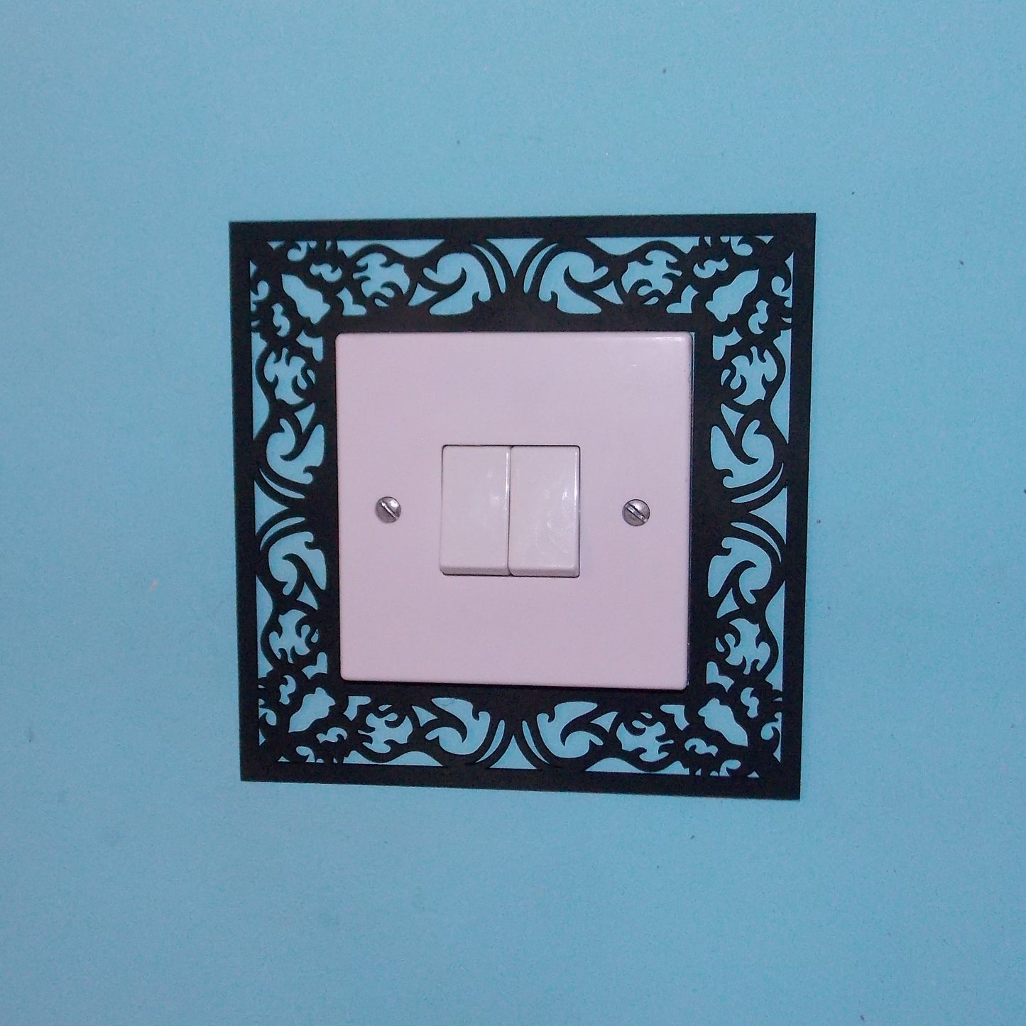 Bulk Gothic Light Switch Surround Frame – UK Standard – Decorative Overlay lightswitch trim fit size 85mm x 85mm