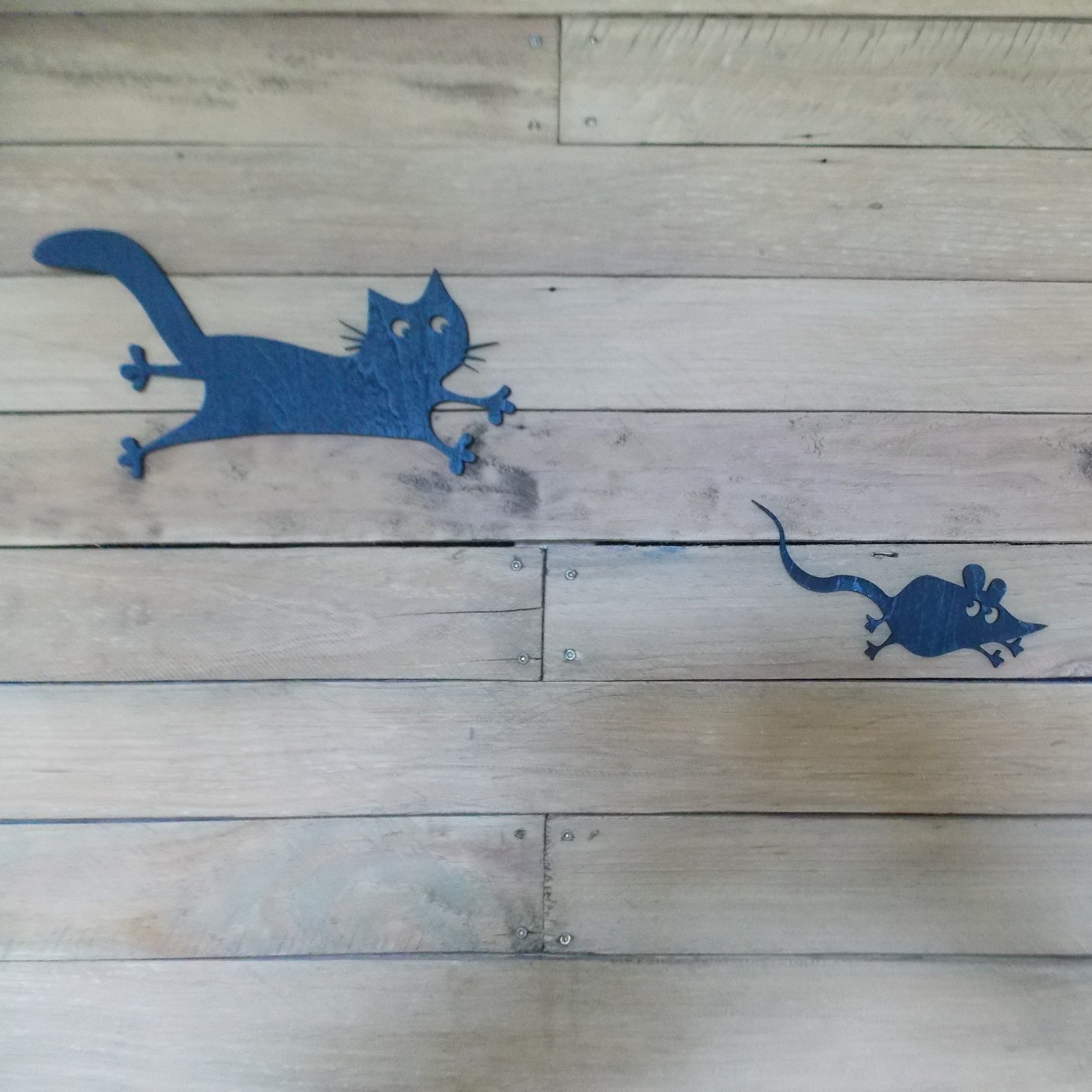 Black cat and mouse designs