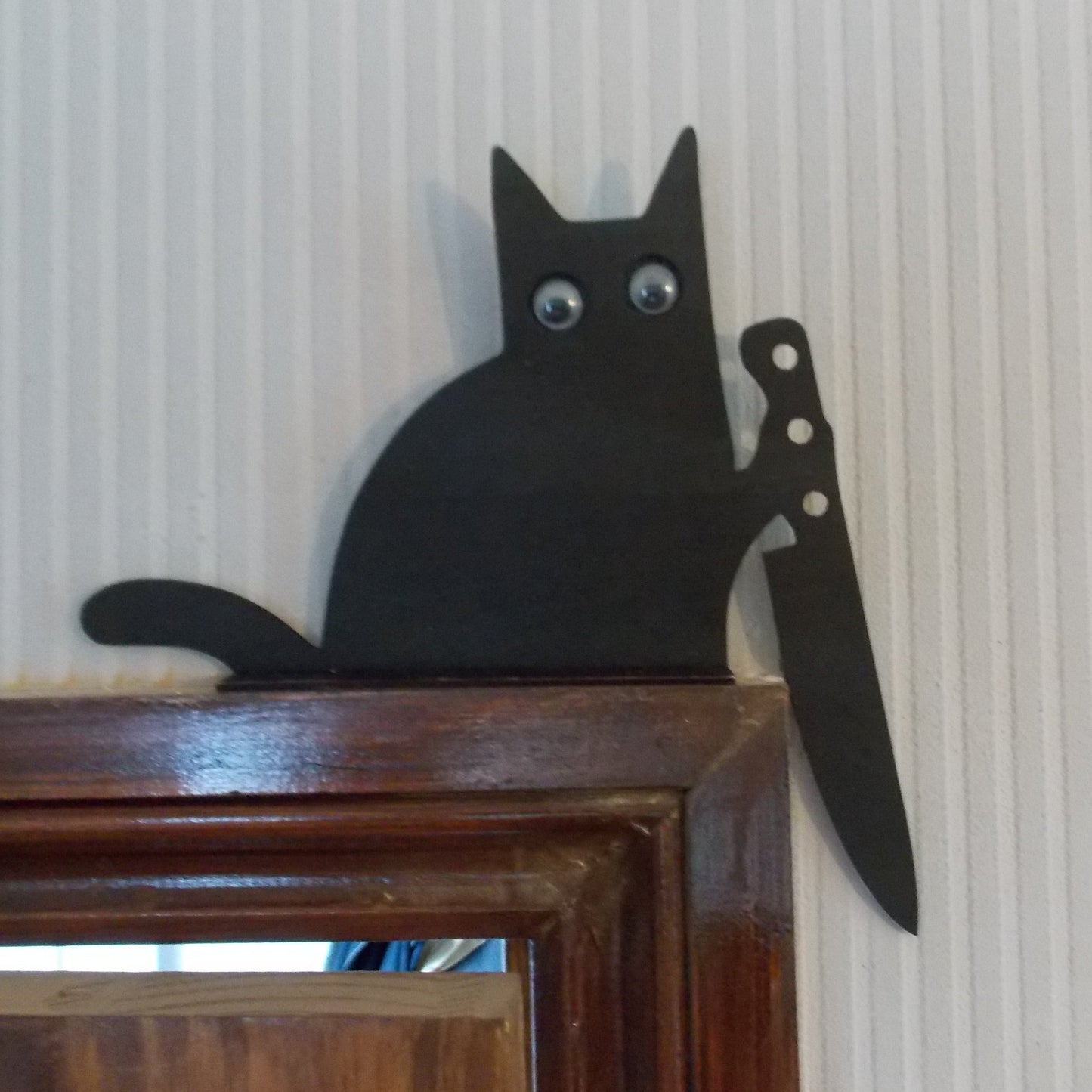 Playful Knife Cat Shelf Sitter – Gothic Wood Cat Decor – Black Cat Halloween Decoration – Spooky Home Accent - Glow in the Dark Eyes
