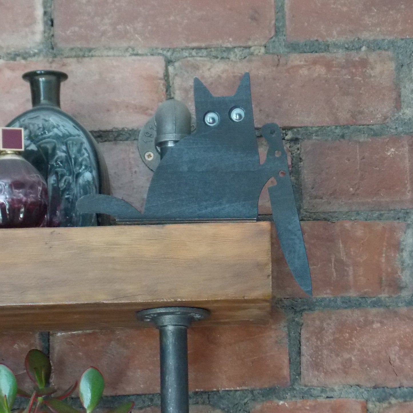 Playful Knife Cat Shelf Sitter – Gothic Wood Cat Decor – Black Cat Halloween Decoration – Spooky Home Accent - Glow in the Dark Eyes